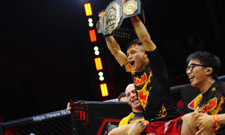 Lê Văn Tuần bảo vệ thành công đai vô địch MMA Lion Championship