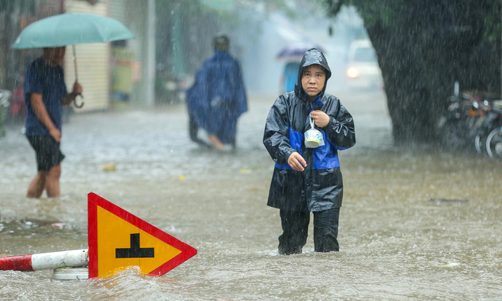 Dự báo thời tiết 10 ngày: Hà Nội đón không khí lạnh gây mưa, nhiệt độ còn 26°C