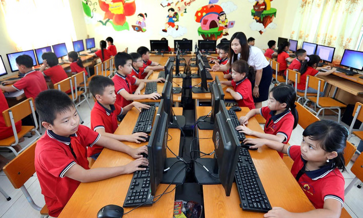 Chuyên gia: Giảm trừ cho y tế, giáo dục cần nâng tối đa hơn 100 triệu đồng/năm