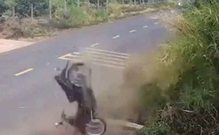 Cục CSGT công bố thêm video vụ tai nạn khiến nam sinh lớp 12 tử vong ở Đắk Lắk