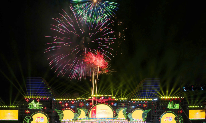 Pháo hoa tầm cao sẽ thắp sáng bầu trời Hải Phòng tại Lễ hội hoa phượng đỏ 2026