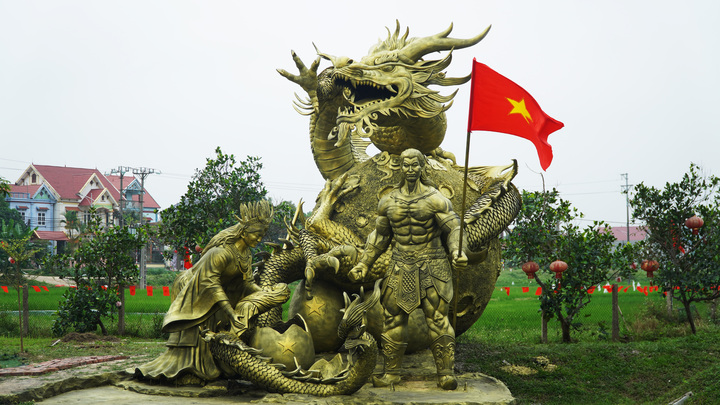 9X Bắc Ninh tạo tượng 'Cội nguồn' 25 tấn, tri ân tổ tiên dịp Giỗ Tổ Hùng Vương