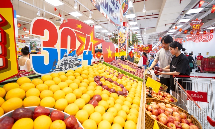 Khách sạn, siêu thị, điểm vui chơi ở TP.HCM tung khuyến mãi lớn dịp 30/4