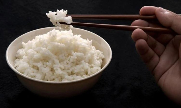 Ăn cơm nguội có thực sự giúp giảm đường huyết?