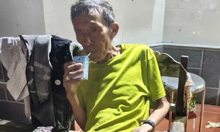 Hai cụ ông mang theo vàng rồi đi lạc, kiệt sức trong rừng ở TP Huế