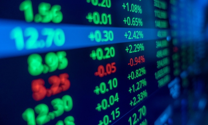 VN-Index tăng hơn 16 điểm, gần chạm đỉnh lịch sử