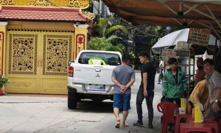 Bắt nghi phạm ném ‘bom xăng’, đâm người trọng thương