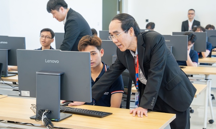 Trường Đại học Thăng Long khai trương AI Lab tại Hòa Lạc