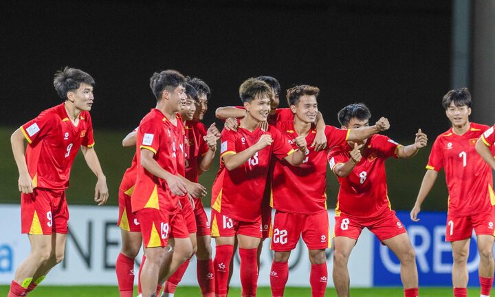AFC ca ngợi U17 Việt Nam thi đấu 'ngoạn mục', CĐV Đông Nam Á tự hào