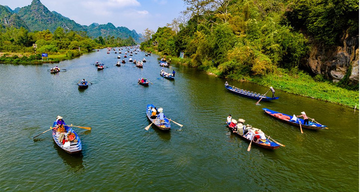 Hà Nội sẽ hình thành tuyến du lịch sinh thái - tâm linh xuyên vùng tới Ninh Bình