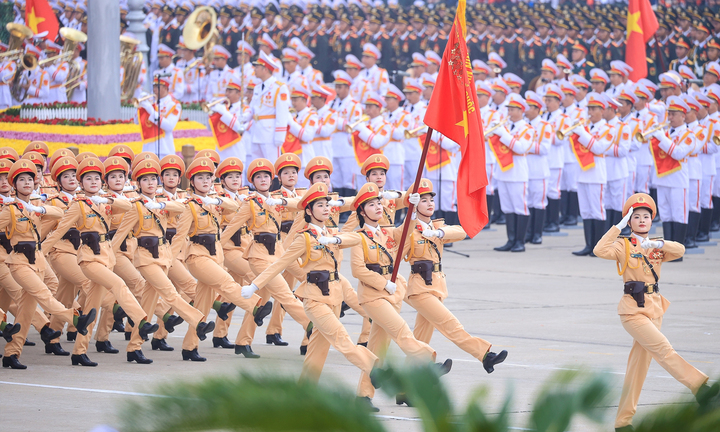 Chi tiết bảng lương Công an từ 1/7