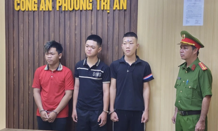 Khởi tố 4 thanh niên ném 'bom xăng' vào nhà dân lúc nửa đêm