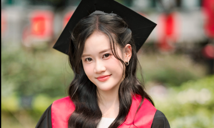 Nữ sinh Ngoại thương xinh đẹp tốt nghiệp xuất sắc, rinh loạt giải Olympic Toán, Tin