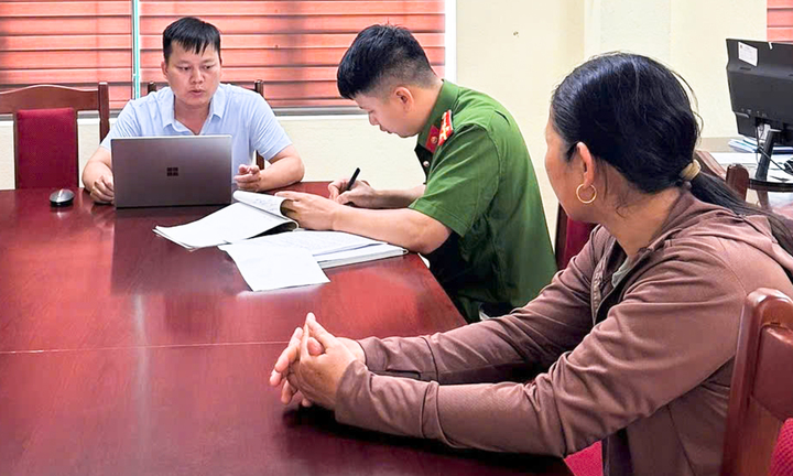 Livestream xúc phạm lực lượng thi hành công vụ, người phụ nữ bị phạt 7,5 triệu