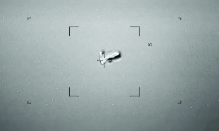 Hồ sơ mật mới nhất hé lộ cuộc chạm trán giữa UFO với 13 chiến đấu cơ
