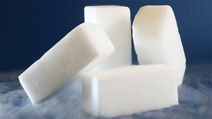 Đá khô giữ lạnh được bao lâu, liệu có khả năng gây độc?