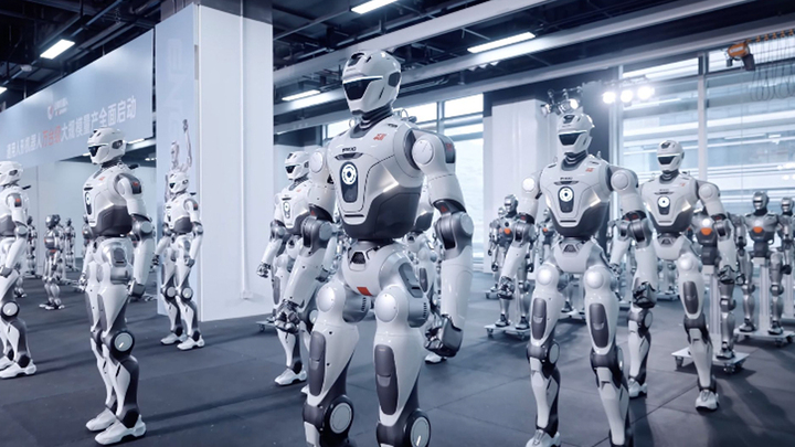 Nhà máy tại Trung Quốc cứ 15 phút cho 'ra lò' một robot hình người