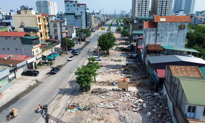 Dự án mở rộng đường Tam Trinh: Mặt bằng đã sạch, người dân mong ngày tăng tốc