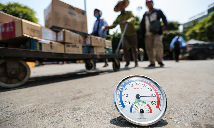 Dự báo thời tiết ngày 2/6: Hà Nội nắng nóng gay gắt trên 37°C, TP.HCM mưa lớn