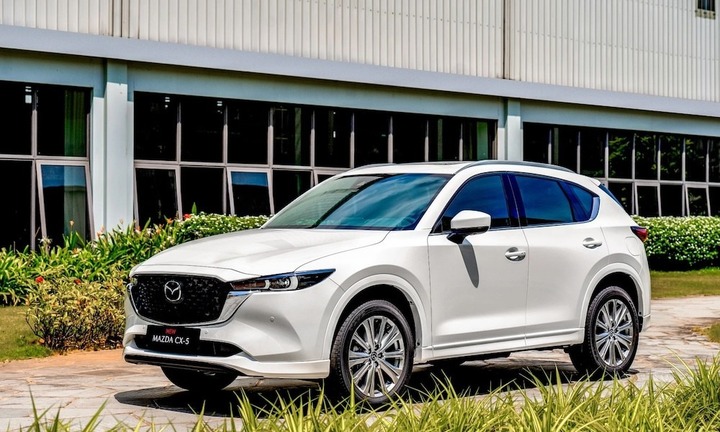 Top xe ô tô đáng mua trong tầm giá dưới 1 tỷ đồng