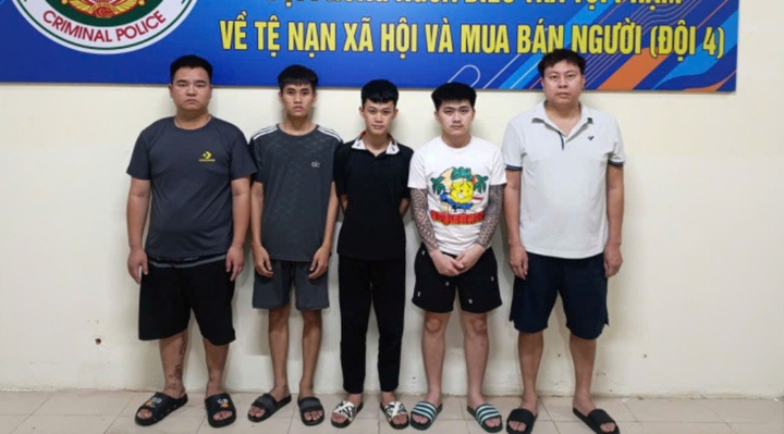 Lập 'công ty ma', mở hơn 100 tài khoản ngân hàng bán cho tội phạm ở Campuchia