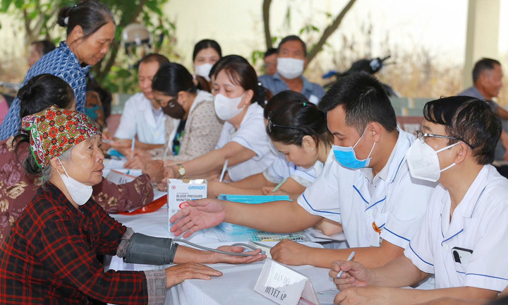 Người dân Hải Phòng được khám sức khỏe miễn phí ít nhất 1 lần/năm