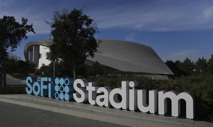 Bên trong sân vận động 5,5 tỷ USD hiện đại nhất World Cup 2026 có gì? 