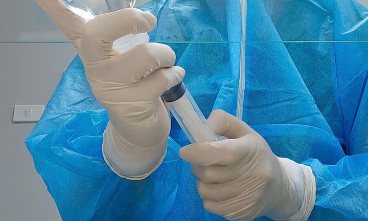 Amivantamab là gì mà khiến nhiều người kỳ vọng chữa khỏi ung thư?