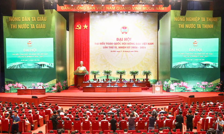 Khai mạc phiên thứ nhất Đại hội đại biểu toàn quốc Hội Nông dân Việt Nam lần thứ IX