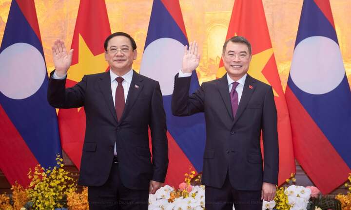 Việt - Lào hướng tới kim ngạch thương mại 10 tỷ USD, thúc đẩy kết nối hạ tầng