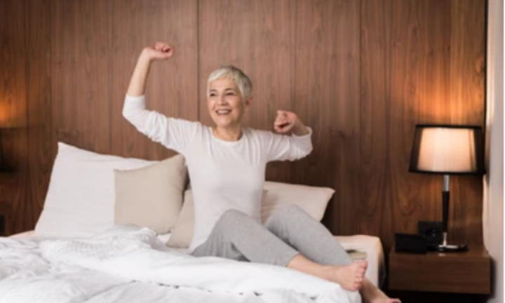 5 điều phụ nữ tuổi 50 nên làm trước khi ngủ