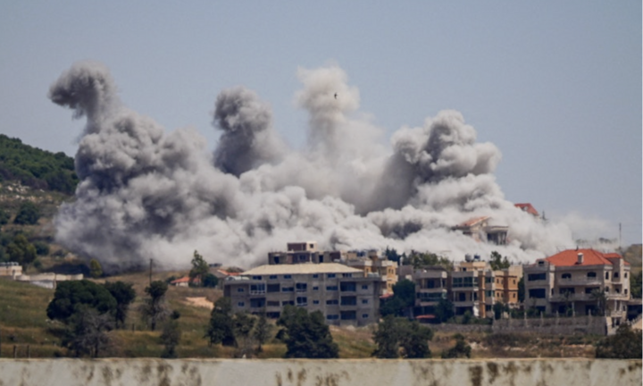 Houthi cấm tàu thuyền Israel vào biển Đỏ