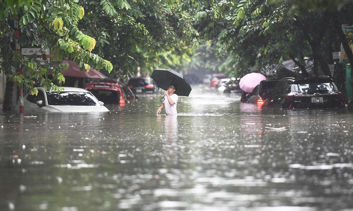Mưa lớn tăng ở Bắc Bộ và mở rộng tới Thanh Hoá - Nghệ An, nguy cơ lũ quét