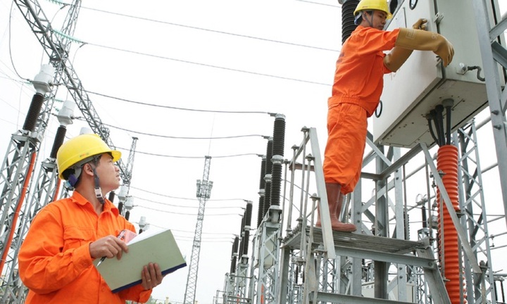 EVN lên tiếng về khoản lãi gần 52.000 tỷ đồng và số tiền lớn gửi ngân hàng