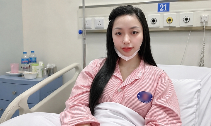 Cú sốc kép của mẹ đơn thân 31 tuổi: Phát hiện ung thư, mẹ cũng mắc bệnh