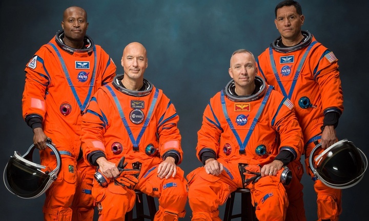 NASA công bố phi hành đoàn Artemis III, chuẩn bị cho sứ mệnh Mặt Trăng năm 2027