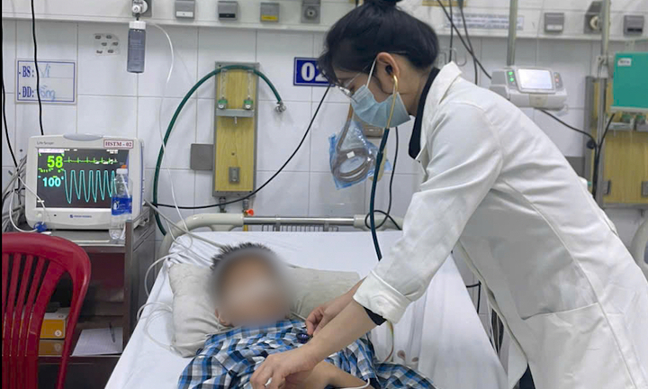 Hồi sinh ngoạn mục bệnh nhi ngưng tim kéo dài