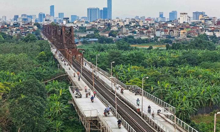 Phục dựng cầu Long Biên: Hồi sinh mạch máu giao thông hay kiến tạo biểu tượng xanh?