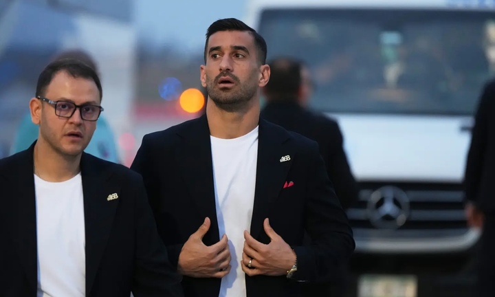 Đội trưởng Iran chạm trán băng đảng mafia Mexico, thoát nạn kỳ diệu