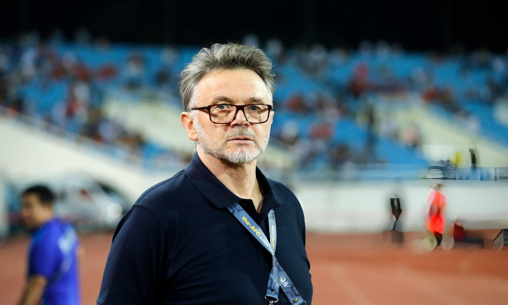 Nhật Bản mơ vô địch World Cup, HLV Troussier nói thẳng hiện thực