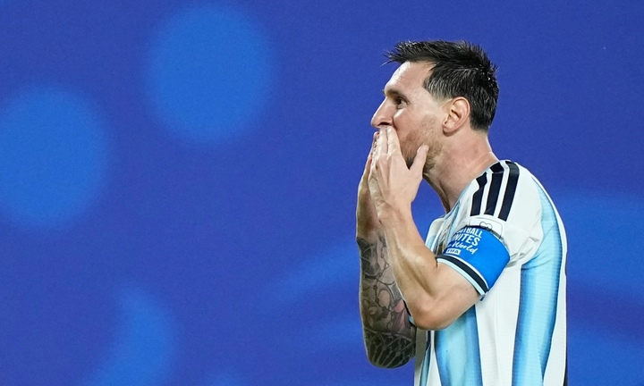 Messi: Kỷ lục chỉ là thống kê, Mbappe đúng là phi thường
