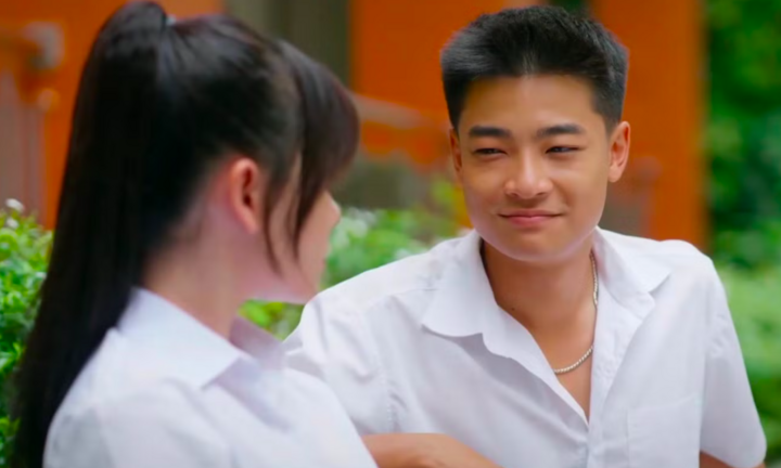 Con trai 'Vua bãi rác' gây sốt phim giờ vàng, đóng học sinh cá biệt quá duyên
