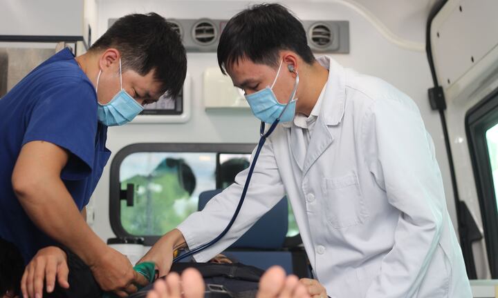 Vinmec Phú Quốc cứu sống cụ bà 92 tuổi mắc nhiễm khuẩn huyết, suy hô hấp cấp