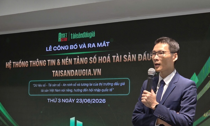 자산 경매 데이터를 디지털화하여 시장 투명성을 높입니다.