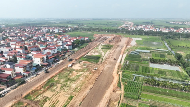 Nhiều nhà đầu tư đất nền mắc kẹt vì 'đu đỉnh'