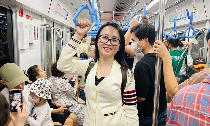 Ngày mai (2/7), hành khách đi Metro số 1 được miễn phí vé