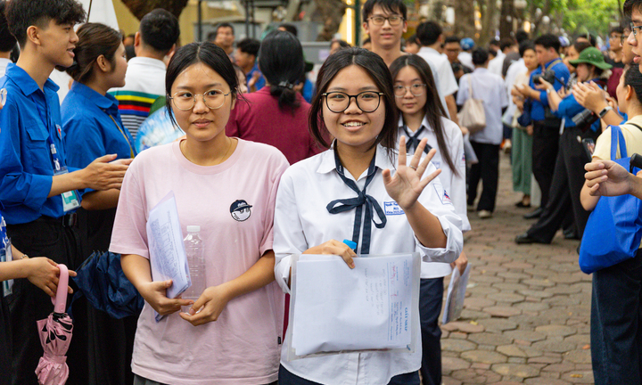 Dự báo điểm chuẩn đại học 2026: Khối B00 có thể tăng 2 điểm