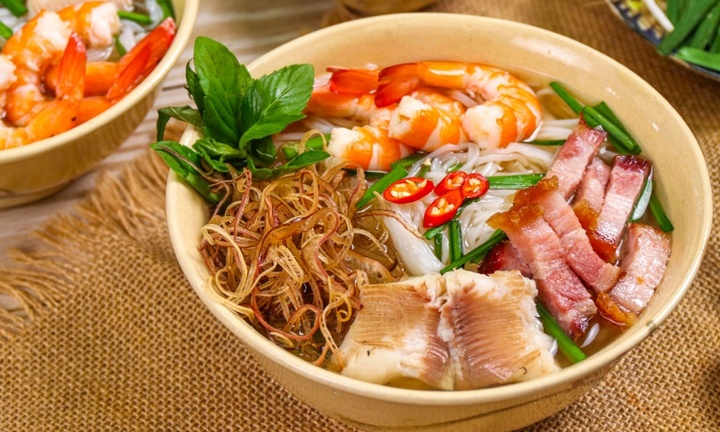 Lý giải tên gọi 'bún nước lèo', vì sao nước dùng được gọi là nước lèo