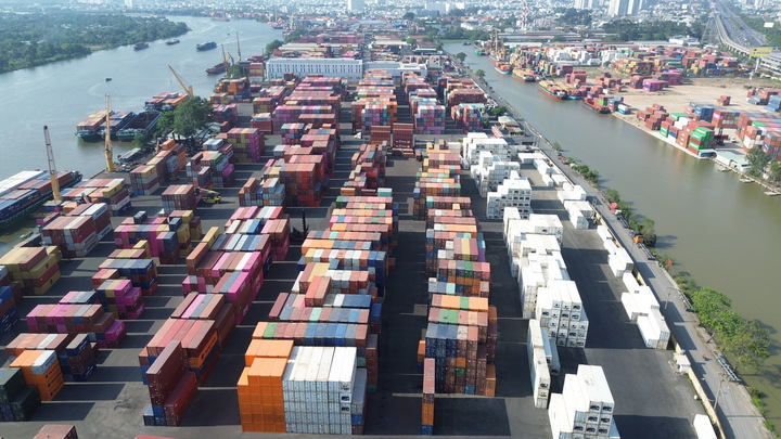 Chi phí logistics tăng cao đột biến, 'nóng' hơn thời COVID-19