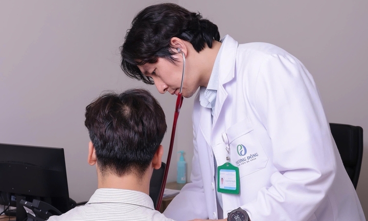 Bác sĩ 'phát bực' vì người đàn ông 36 tuổi bị đột quỵ vẫn đòi về để xin nghỉ làm